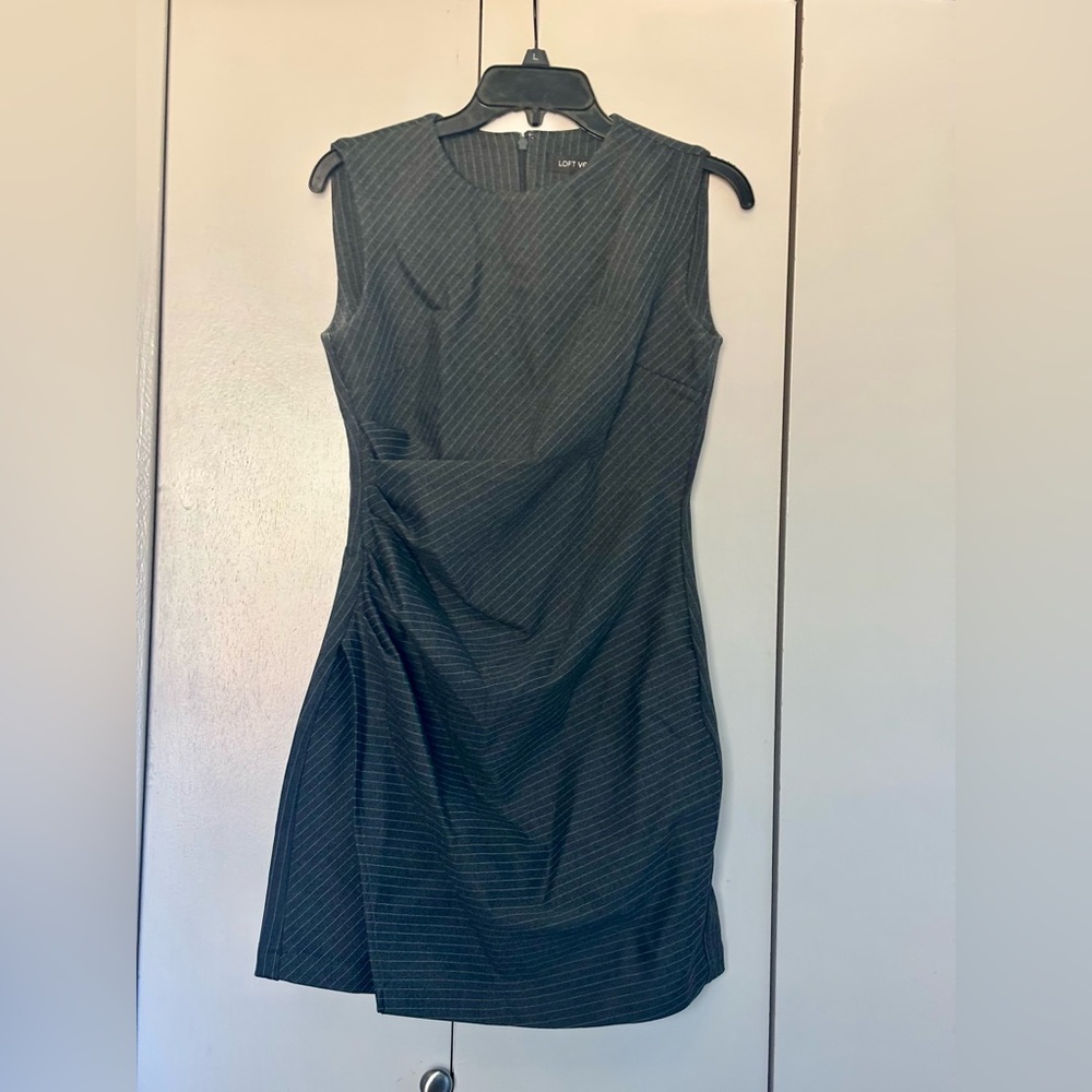 2 Petite LOFT Versa Ruched Ponte Mini Dress in Pinstripe - Picture 3 of 4